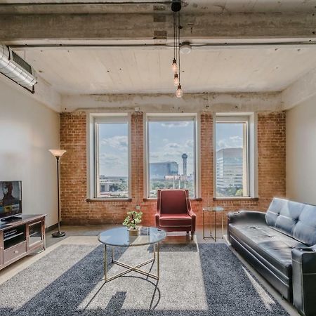 Regal Stays Corporate Apartments - Downtown Dallas Ngoại thất bức ảnh