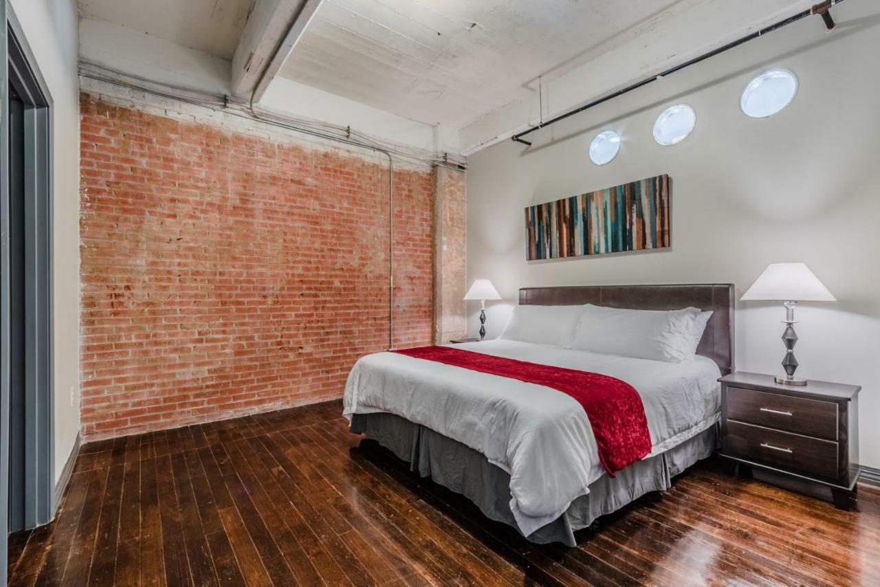 Regal Stays Corporate Apartments - Downtown Dallas Ngoại thất bức ảnh