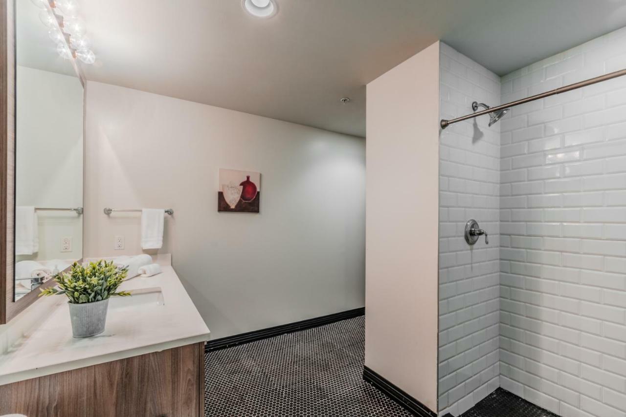 Regal Stays Corporate Apartments - Downtown Dallas Ngoại thất bức ảnh