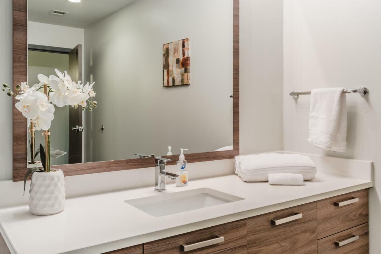 Regal Stays Corporate Apartments - Downtown Dallas Ngoại thất bức ảnh