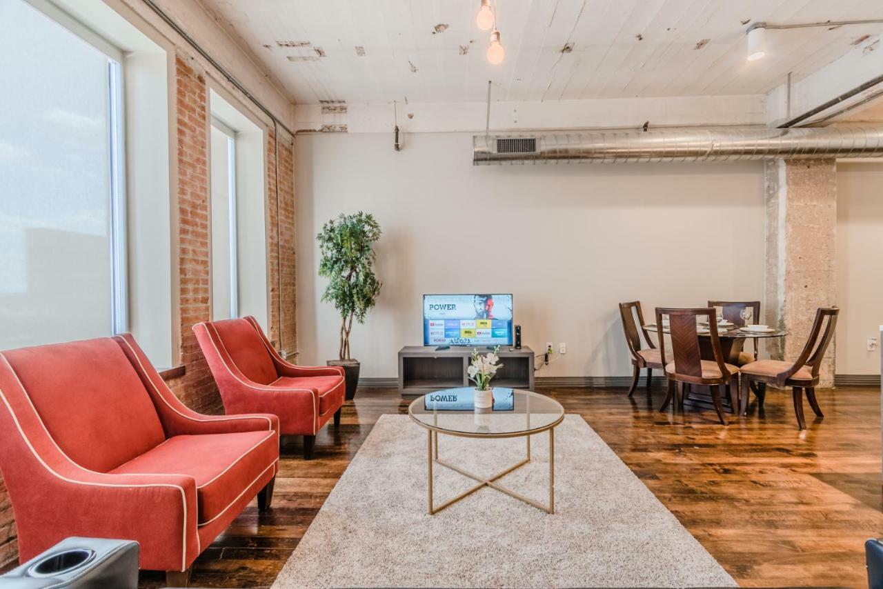Regal Stays Corporate Apartments - Downtown Dallas Ngoại thất bức ảnh
