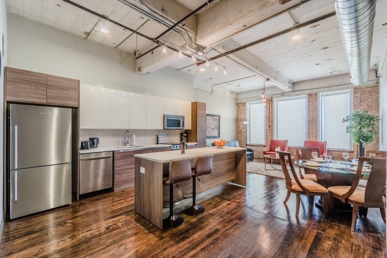 Regal Stays Corporate Apartments - Downtown Dallas Ngoại thất bức ảnh